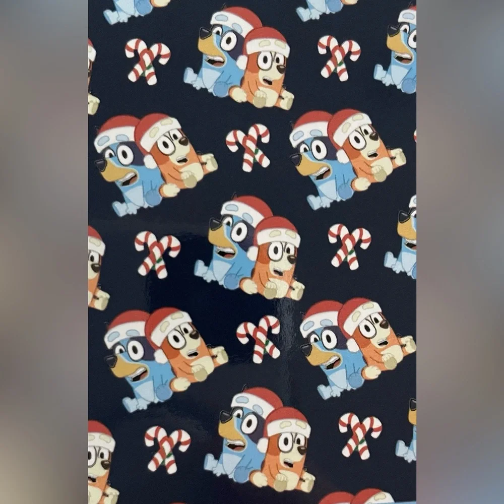 Bluey Holiday Print Throw Blanket Faux Fur Fleece Warm Winter Cozy Siblings NEW